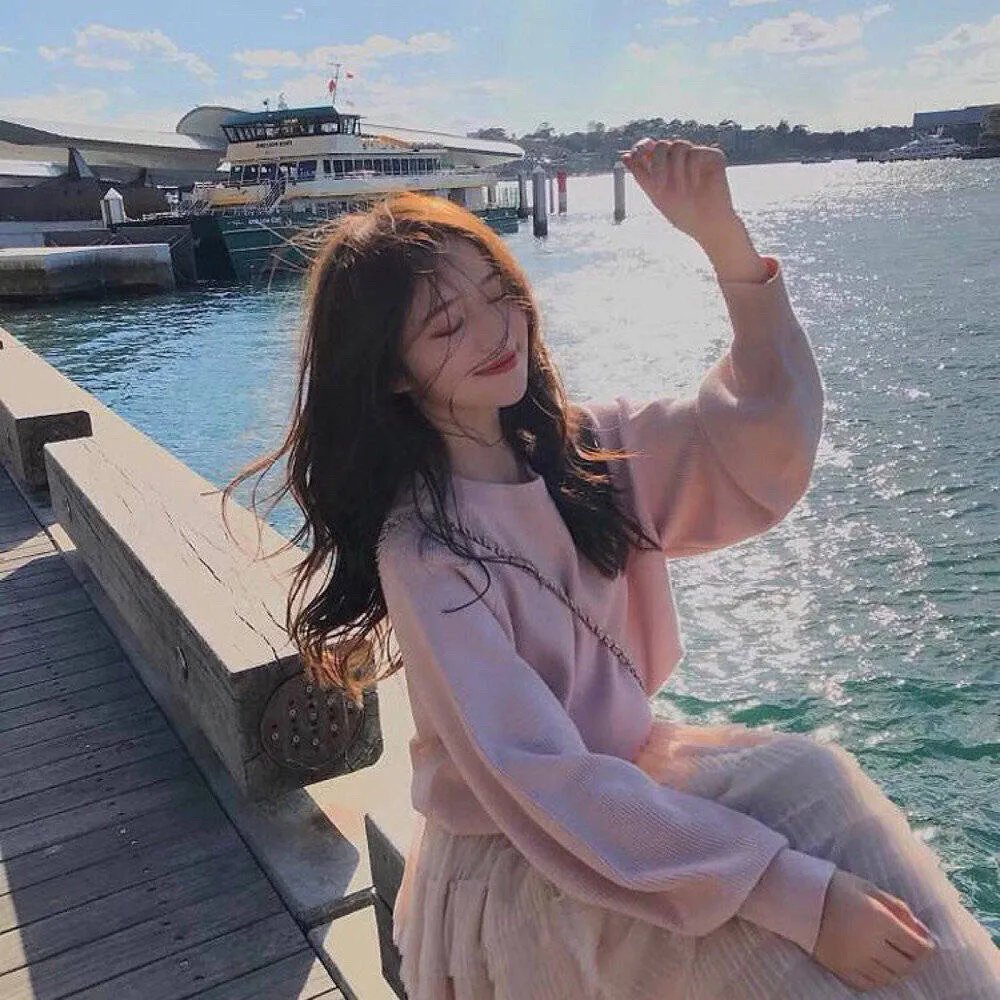 白衣校花与大长腿2