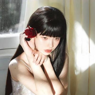 玉女桃花半夜开